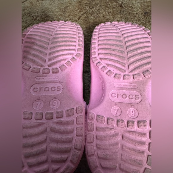 Pink Crocs - Picture 3 of 5